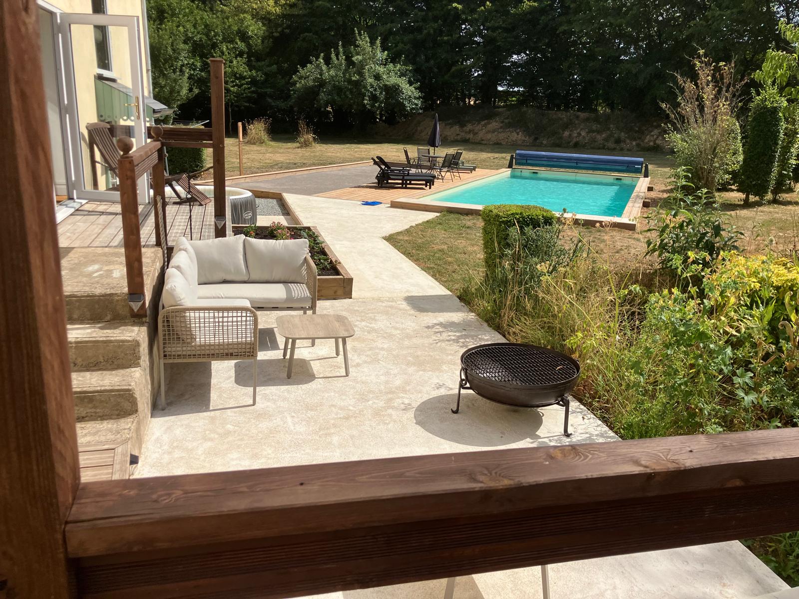Outside seating with pool